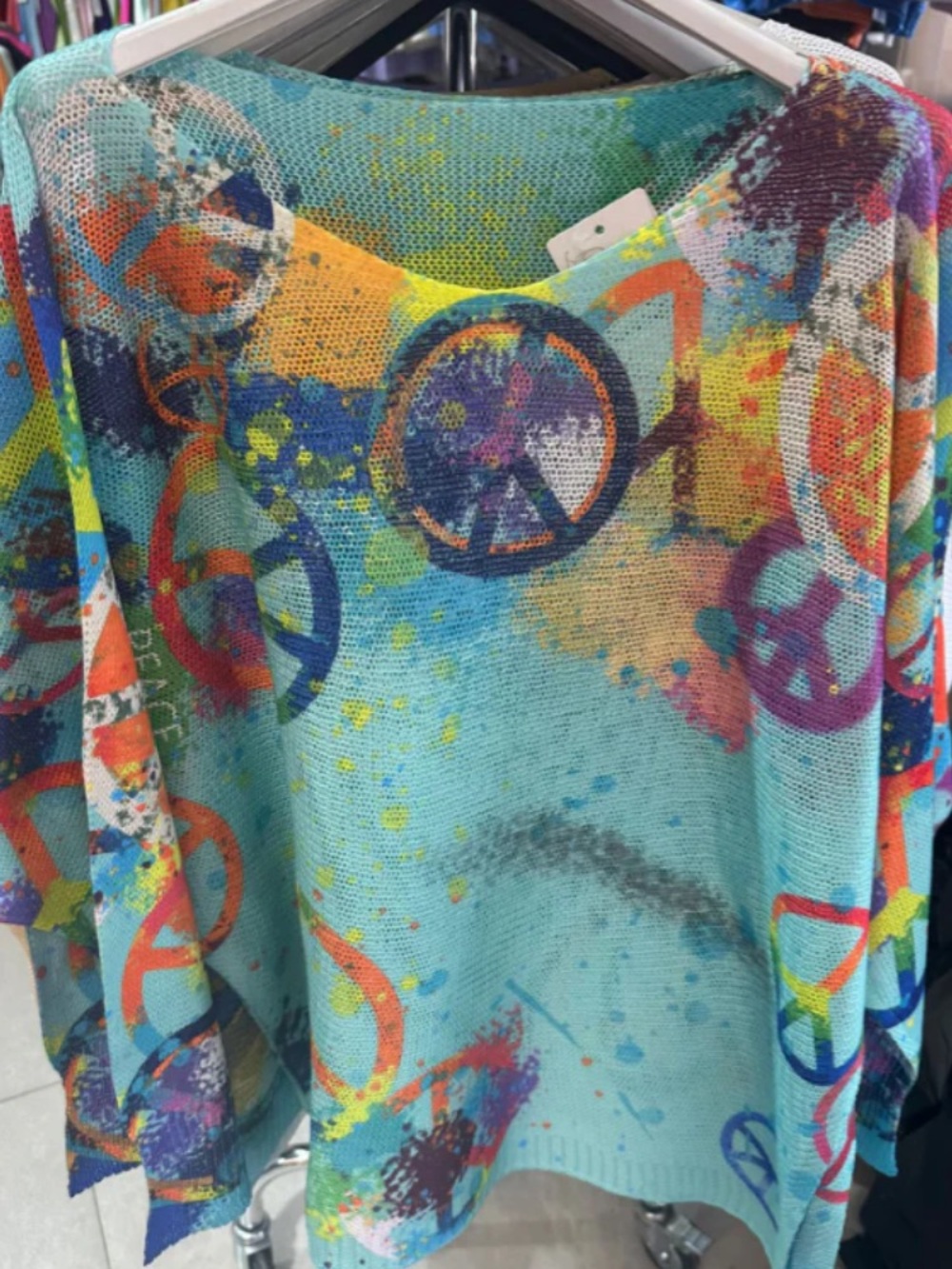 234❤️ LOOWIE one size peace sweater